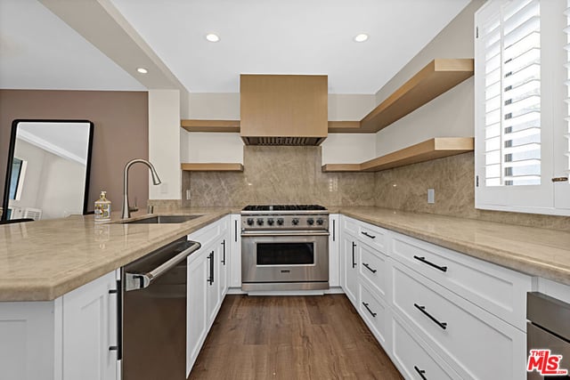 1925 S Beverly Glen Boulevard 40, Los Angeles, CA 90025 — photo 19 of 41