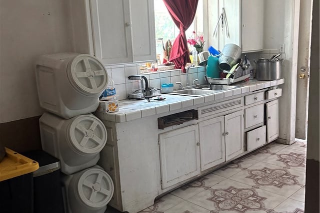 450 E 70th, Los Angeles, CA 90003 — photo 5 of 16