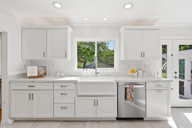 170 Hillhaven Court, Ventura, CA 93003 — photo 16 of 57