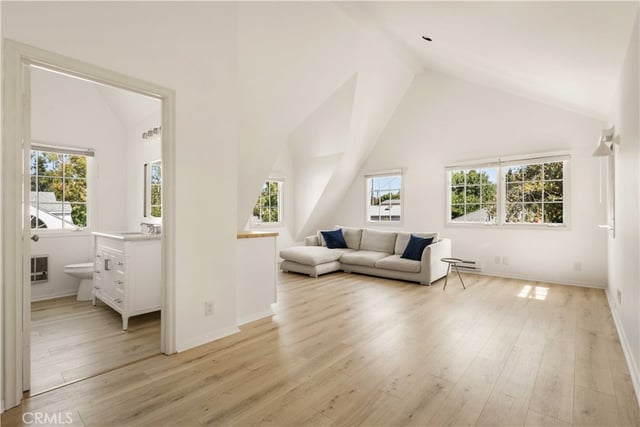 2936 Castle Heights, Los Angeles, CA 90034 — photo 19 of 30