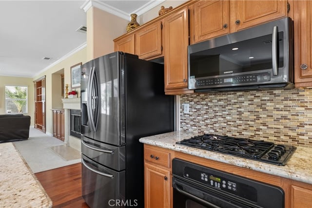 28345 Falcon Crest Drive, Canyon Country, CA 91351 — photo 21 of 75