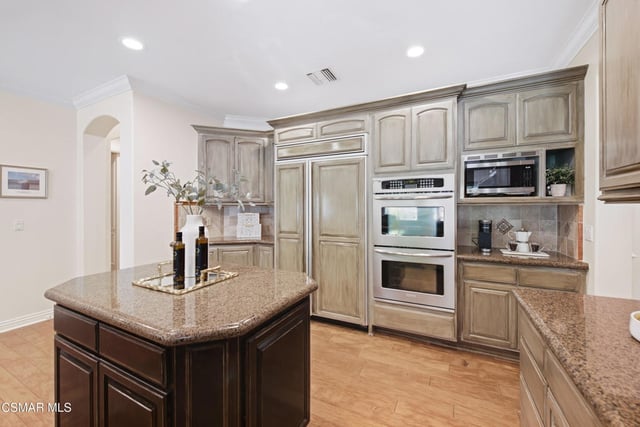 1685 Hauser Circle, Thousand Oaks, CA 91362 — photo 25 of 98