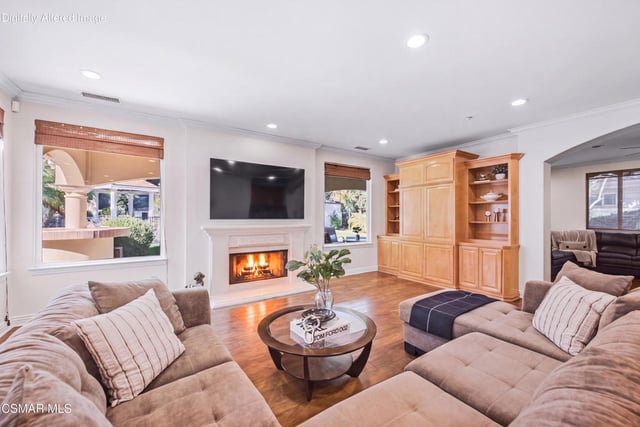 1685 Hauser Circle, Thousand Oaks, CA 91362 — photo 32 of 98