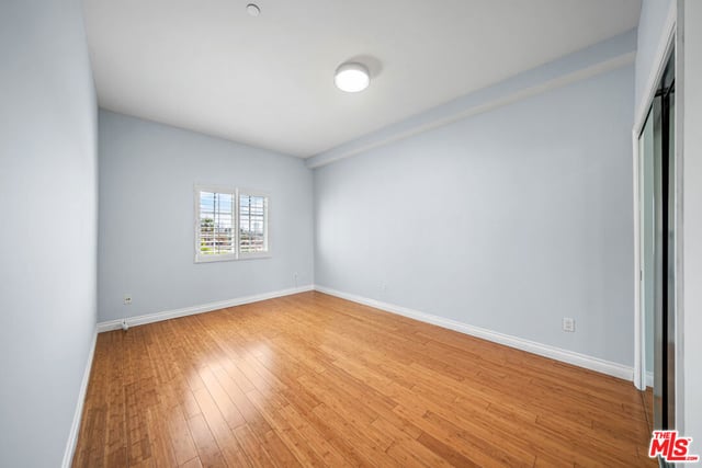 722 S Oxford Avenue 403, Los Angeles, CA 90005 — photo 24 of 38