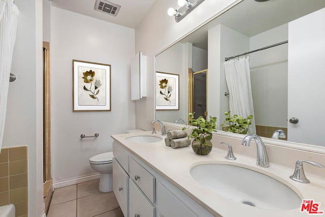 100 S Doheny Drive 313, Los Angeles, CA 90048 — photo 7 of 21
