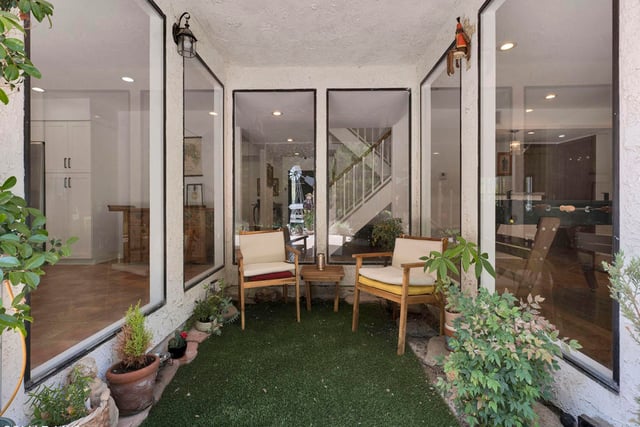 282 Hunters Point Drive, Thousand Oaks, CA 91361 — photo 46 of 55