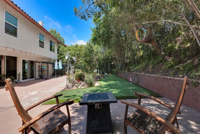 282 Hunters Point Drive, Thousand Oaks, CA 91361 — photo 48 of 55