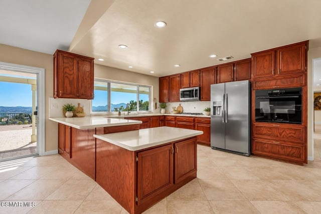 1649 Chilco Court, Thousand Oaks, CA 91360 — photo 13 of 34