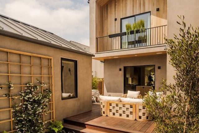 534 N Bronson Avenue, Los Angeles, CA 90004 — photo 37 of 48
