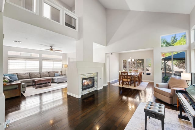 7805 Redondo Street, Ventura, CA 93004 — photo 5 of 41