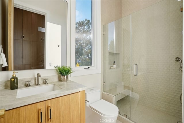 17354 Toquet Drive, Encino, CA 91316 — photo 25 of 75