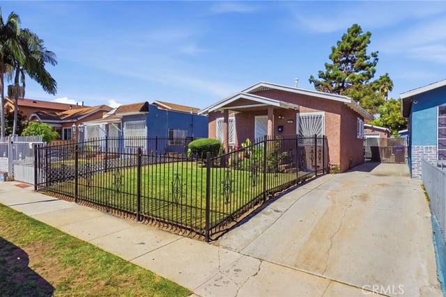 201 E 111th Place, Los Angeles, CA 90061 — photo 48 of 48