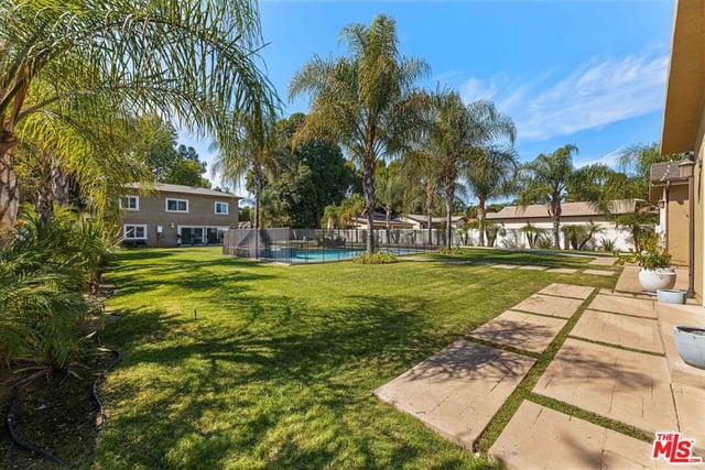 8817 Encino Avenue, Los Angeles, CA 91325 — photo 14 of 65
