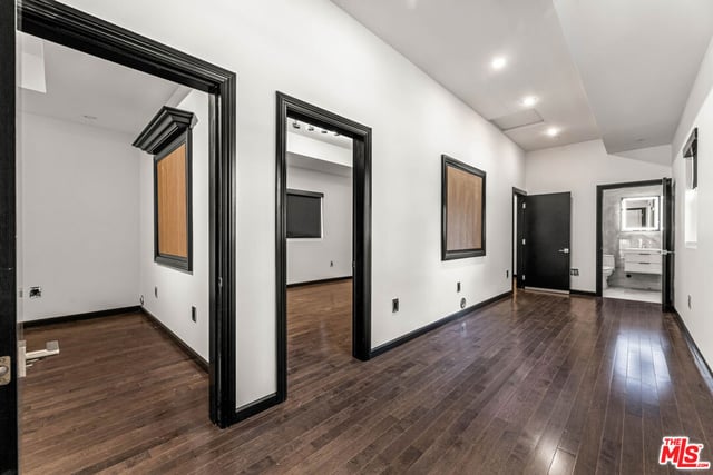 8817 Encino Avenue, Los Angeles, CA 91325 — photo 46 of 65