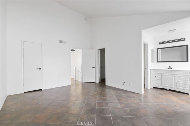 7550 Zombar 11, Van Nuys, CA 91406 — photo 20 of 39