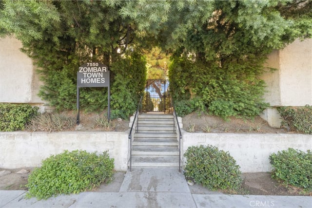 7550 Zombar 11, Van Nuys, CA 91406 — photo 39 of 39