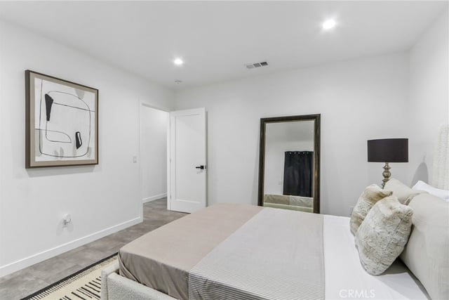 14235 Burton, Panorama City, CA 91402 — photo 14 of 40