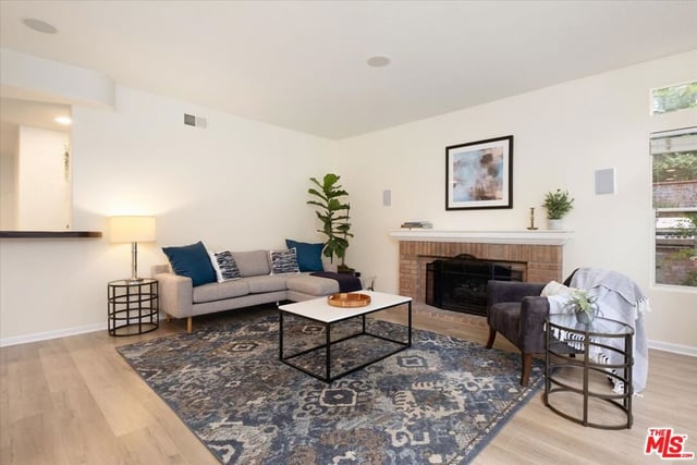 22322 Cairnloch Street, Calabasas, CA 91302 — photo 10 of 38