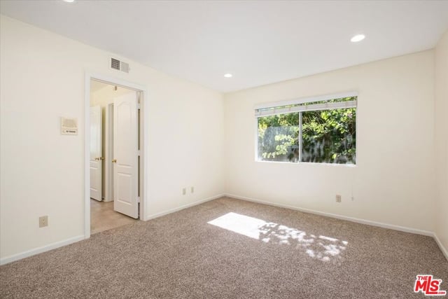 22322 Cairnloch Street, Calabasas, CA 91302 — photo 23 of 38