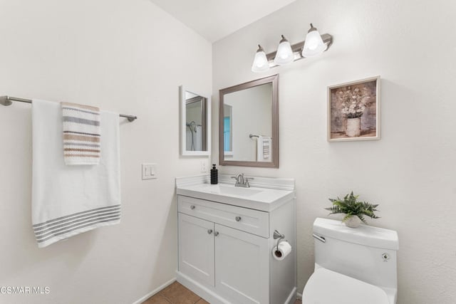476 Serento Circle, Thousand Oaks, CA 91360 — photo 21 of 49