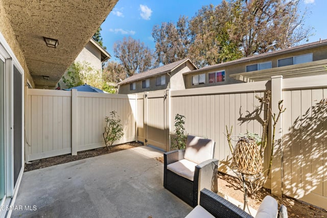 476 Serento Circle, Thousand Oaks, CA 91360 — photo 28 of 49