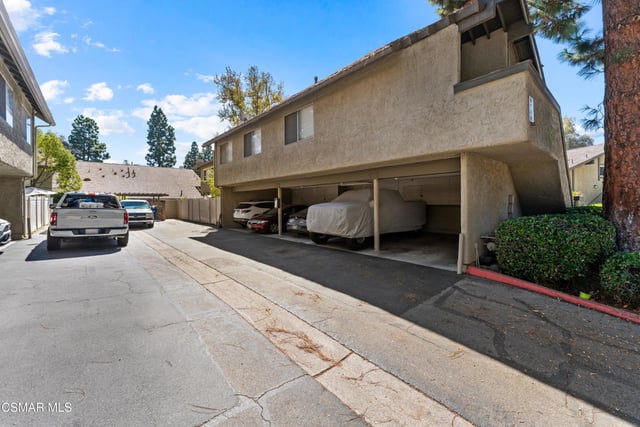 476 Serento Circle, Thousand Oaks, CA 91360 — photo 33 of 49