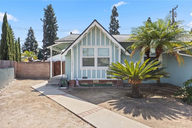 3544 Monica Avenue, Long Beach, CA 90808 — photo 2 of 27