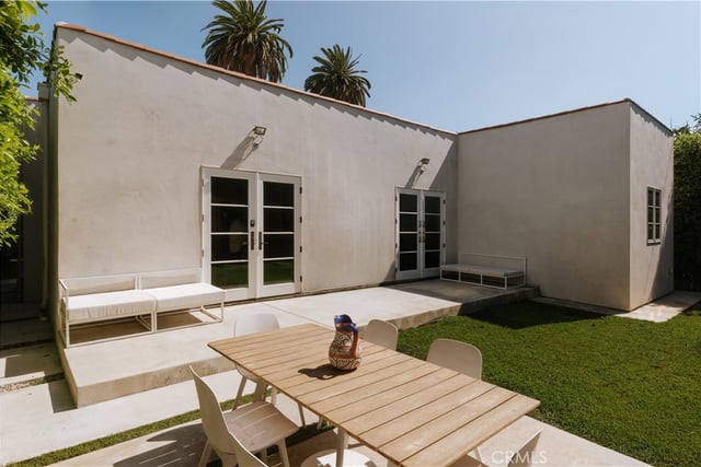 1111 S Plymouth Boulevard, Los Angeles, CA 90019 — photo 28 of 34