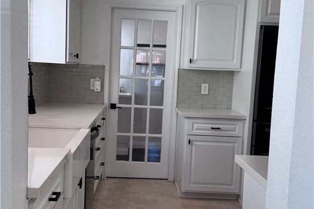 1260 W 81st, Los Angeles, CA 90044 — photo 13 of 27