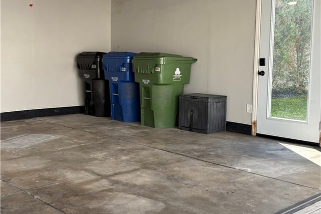 1260 W 81st, Los Angeles, CA 90044 — photo 24 of 27