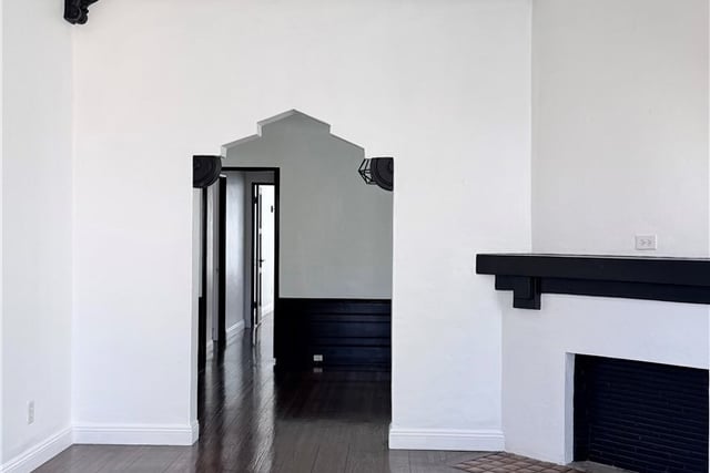 1260 W 81st, Los Angeles, CA 90044 — photo 3 of 27