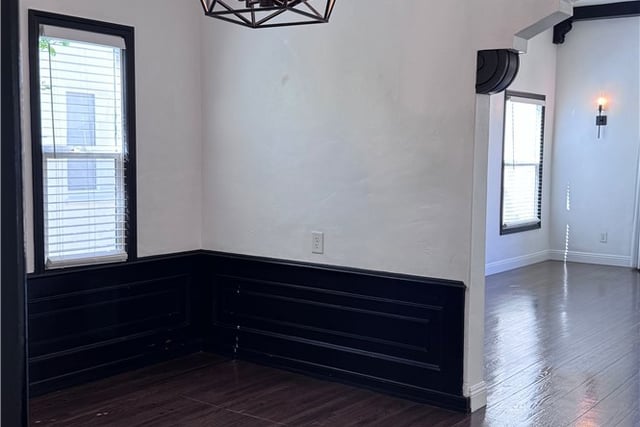 1260 W 81st, Los Angeles, CA 90044 — photo 6 of 27
