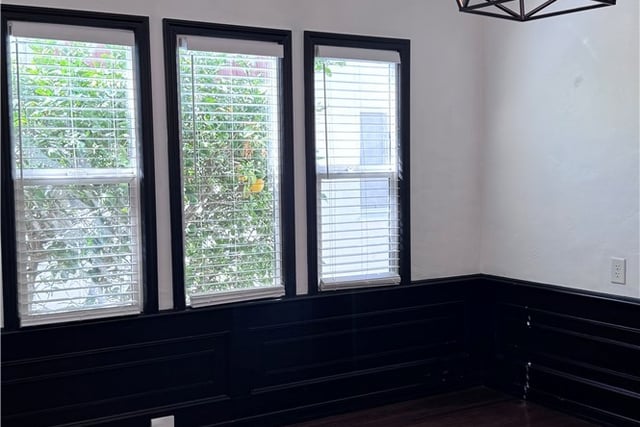 1260 W 81st, Los Angeles, CA 90044 — photo 9 of 27
