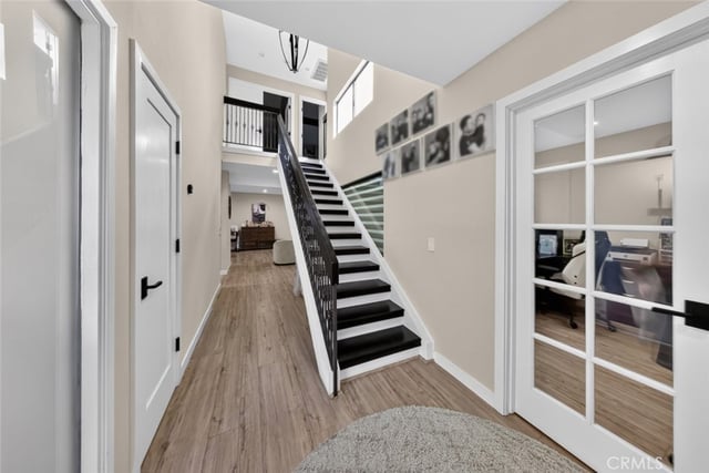 56 Glenflow Court, Glendale, CA 91206 — photo 15 of 47