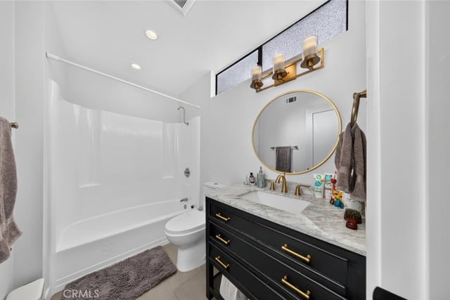 56 Glenflow Court, Glendale, CA 91206 — photo 33 of 47