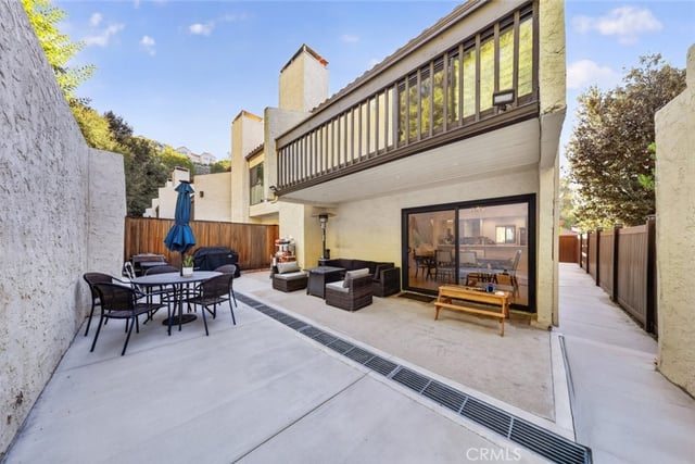 56 Glenflow Court, Glendale, CA 91206 — photo 40 of 47
