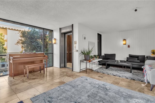 525 S Ardmore 253, Los Angeles, CA 90020 — photo 12 of 24