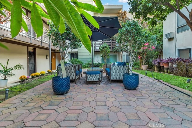 525 S Ardmore 253, Los Angeles, CA 90020 — photo 17 of 24