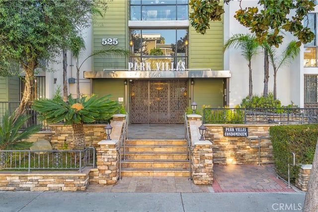525 S Ardmore 253, Los Angeles, CA 90020 — photo 4 of 24
