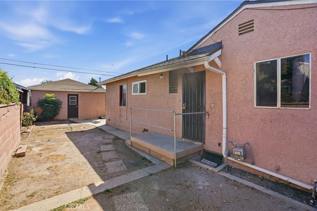 11246 Rosecrans Avenue, Norwalk, CA 90650 — photo 35 of 38