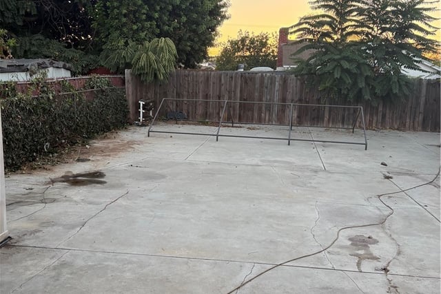 225 S Kern, Los Angeles, CA 90022 — photo 16 of 17