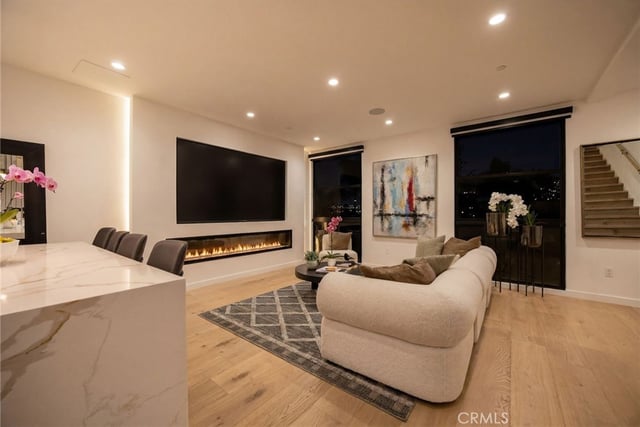 3973 Frances Avenue, Mar Vista, CA 90066 — photo 11 of 31