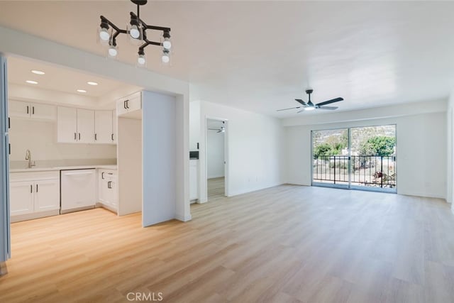 620 N Kenwood Street 208, Glendale, CA 91206 — photo 3 of 32