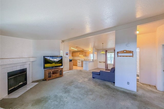 45465 E 25th Street 214, Lancaster, CA 93535 — photo 14 of 39