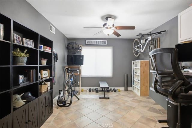24109 Clearbank, Newhall, CA 91321 — photo 15 of 65