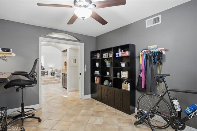 24109 Clearbank, Newhall, CA 91321 — photo 16 of 65