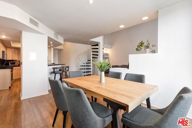 10608 Wilkins Avenue 303, Los Angeles, CA 90024 — photo 9 of 23
