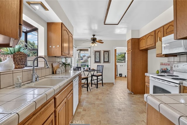 1154 La Rosa, Arcadia, CA 91007 — photo 25 of 56