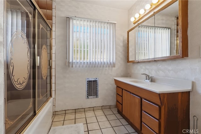13003 Daphne, Gardena, CA 90249 — photo 3 of 24