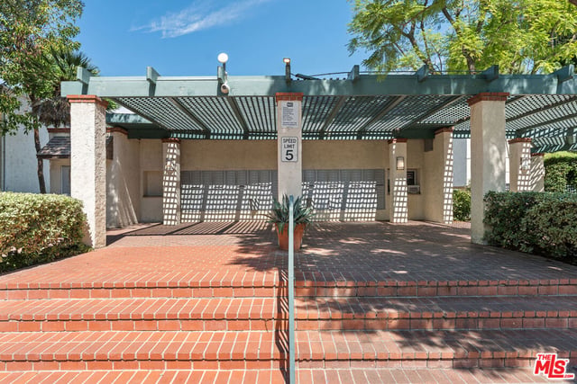 5700 Etiwanda Avenue 136, Tarzana, CA 91356 — photo 17 of 22